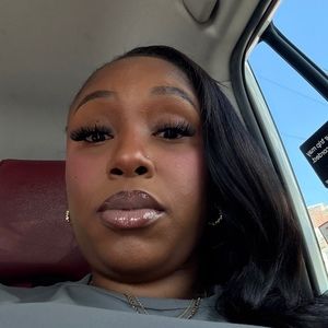 Meet your Posher, Destinie